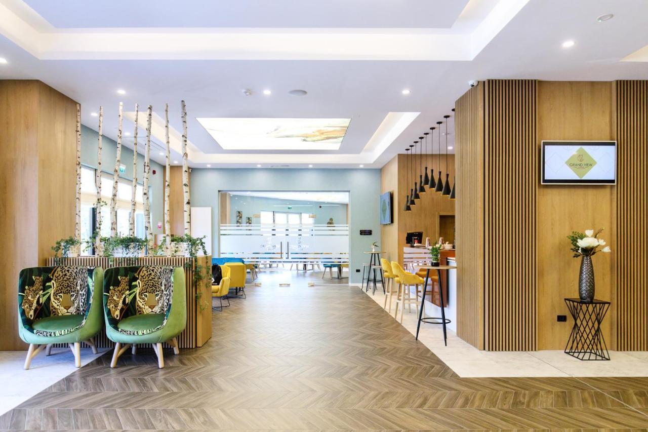 Grand View Hotel & Suites Copou Iasi Exterior foto