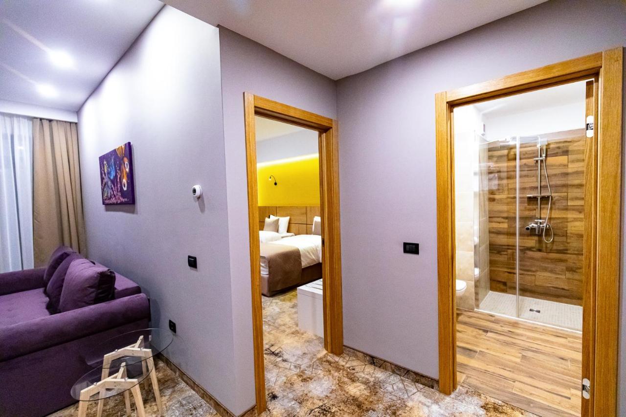 Grand View Hotel & Suites Copou Iasi Exterior foto