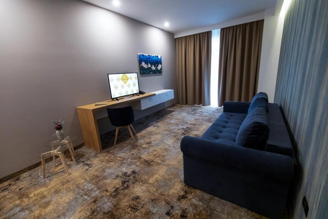 Grand View Hotel & Suites Copou Iasi Exterior foto